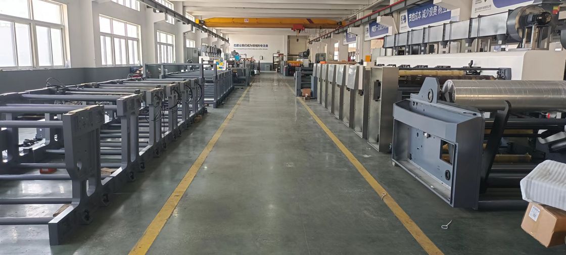 Μηχανή εκτύπωσης μελάνης με βάση το νερό ή μελάνη υπεριώδους ακτινοβολίας 240m/min