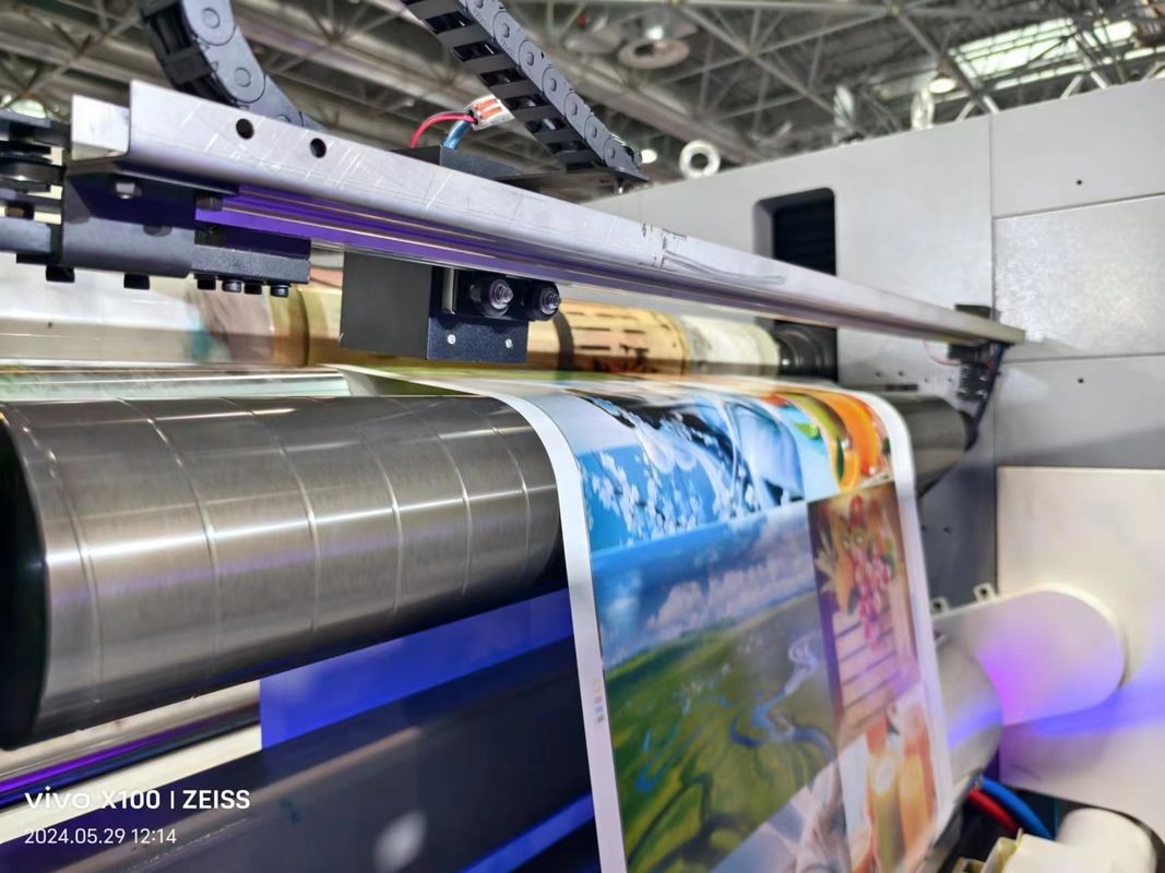 UV Servo Flexo Τυπογραφική Μηχανή 1350mm Κύπελλα χαρτιού Roll-to-Roll Νέα κατάσταση Τυποποιητής καρτών Τυπογραφεία ενδογραμμικών μηχανημάτων